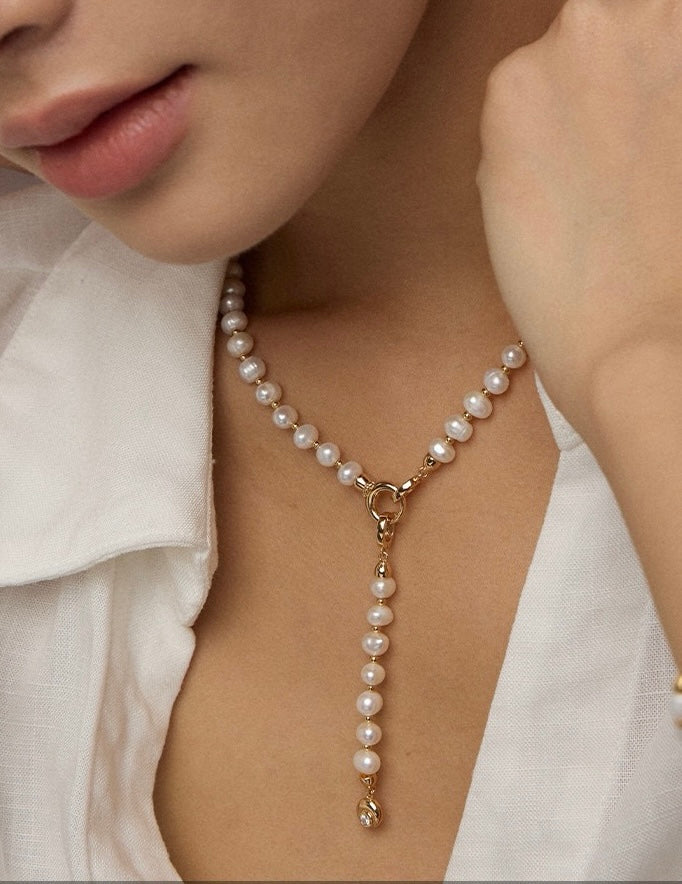 Exquisite Pearls & Zircon Necklace