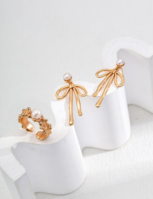 Vintage Butterfly Knot Stud Earrings