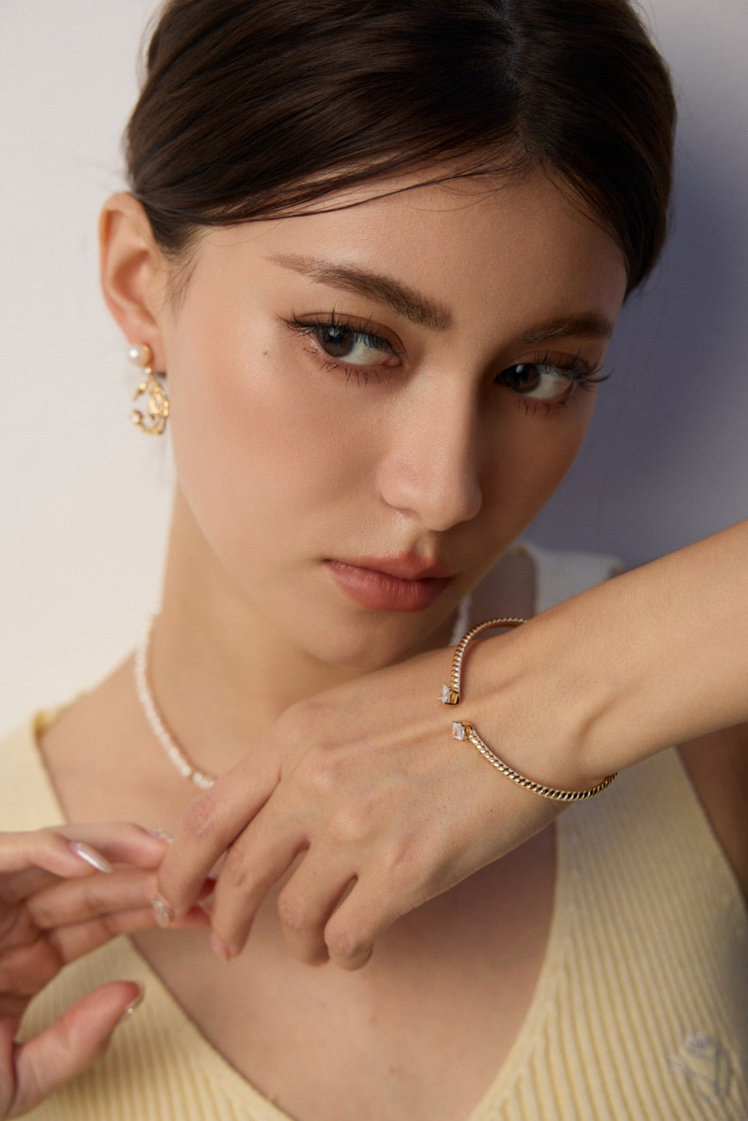 Dazzling Adjustable Zirconia Bracelet / Ring