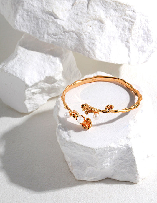 Ocean Wave Pearl Bracelet
