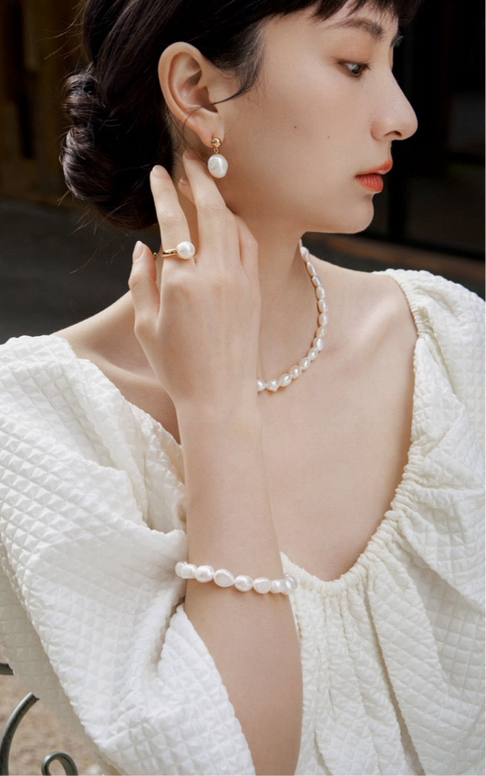 Baroque Pearl Muse Bracelet