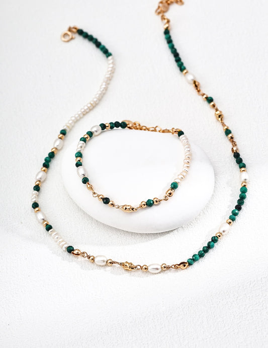 Charming Vintage Pearl & Malachite Bracelet / Necklace