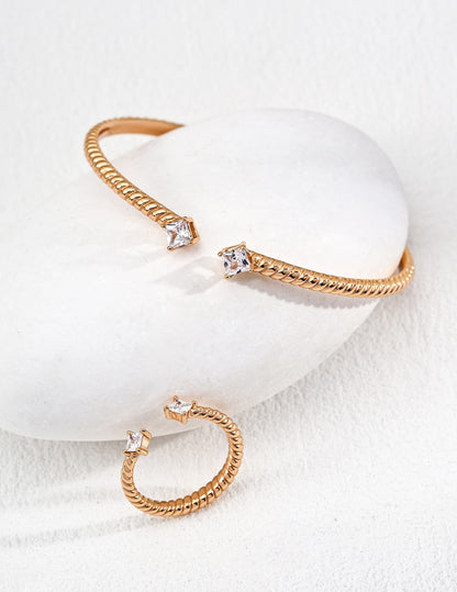 Dazzling Adjustable Zirconia Bracelet / Ring