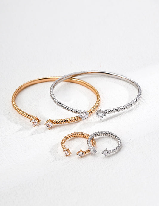 Dazzling Adjustable Zirconia Bracelet / Ring
